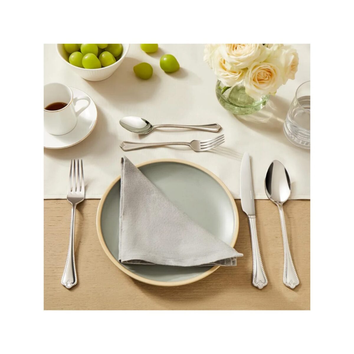 KINGSTONE 20PCS LUXURY 18/10 STAINLESS STEEL FLATWARE SET MEDIUM
