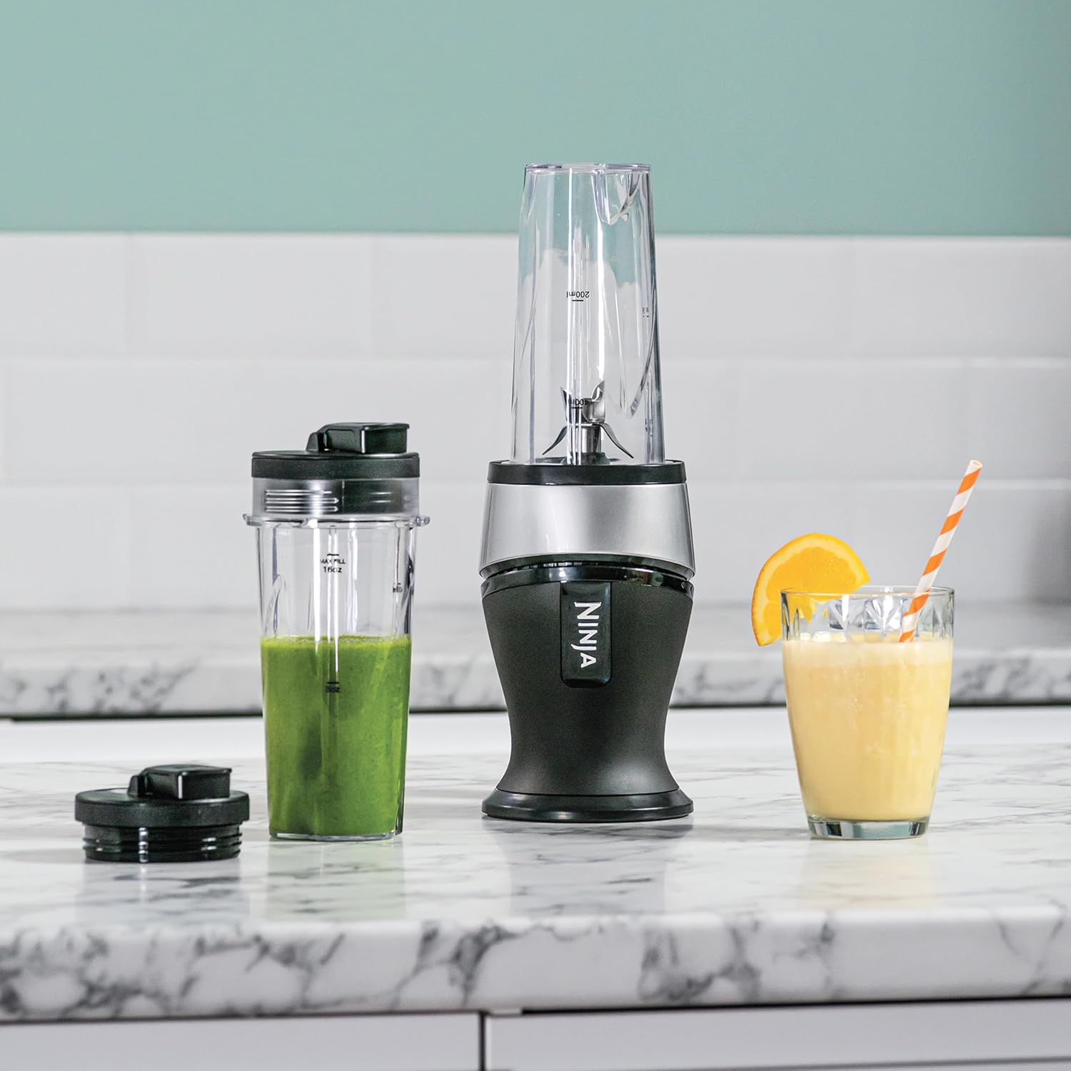 NINJA 700W SMOOTHIE MAKER 4