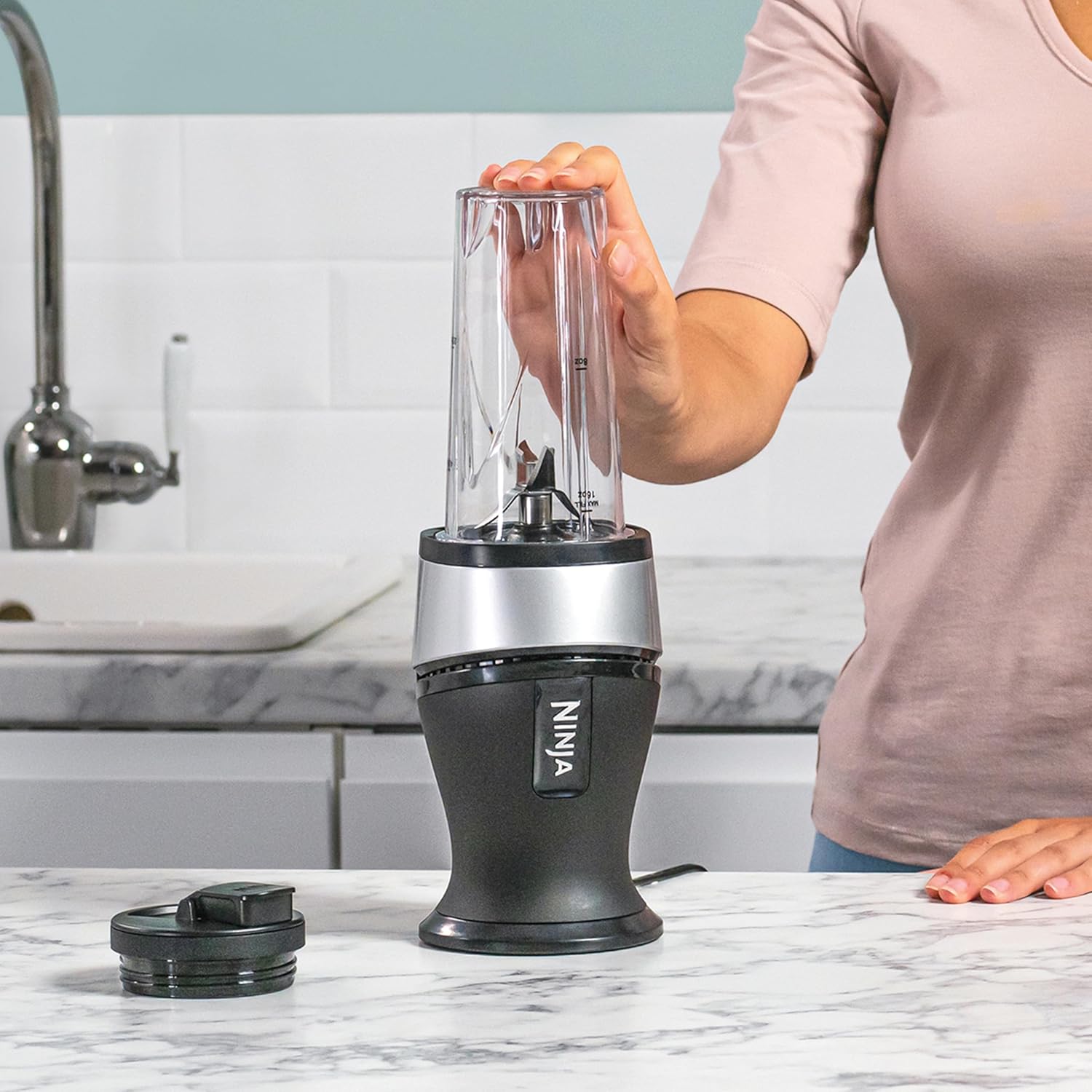 NINJA 700W SMOOTHIE MAKER 7