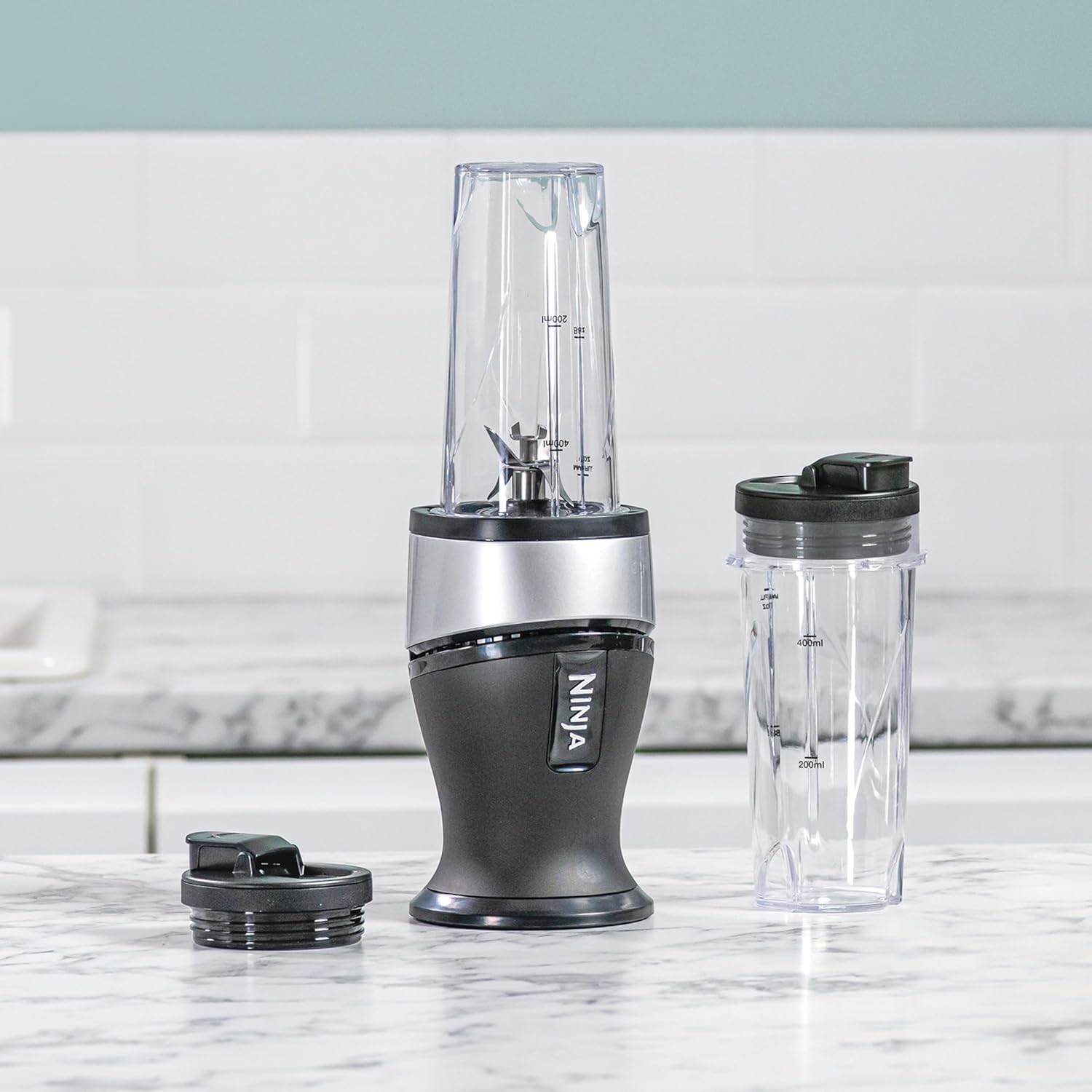 NINJA 700W SMOOTHIE MAKER 9